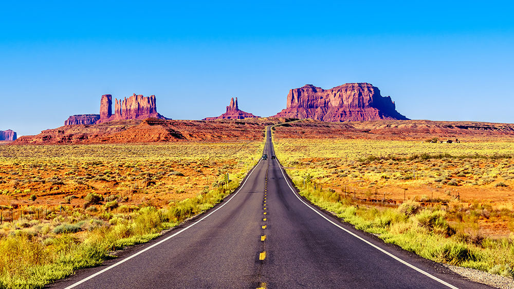 Scenic drive in Arizona offers many picturesque drives for seniors and young adults alike.