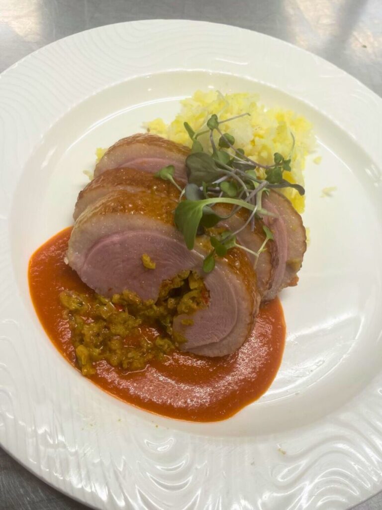 Independent senior living dining at Robson Reserve in Goodyear