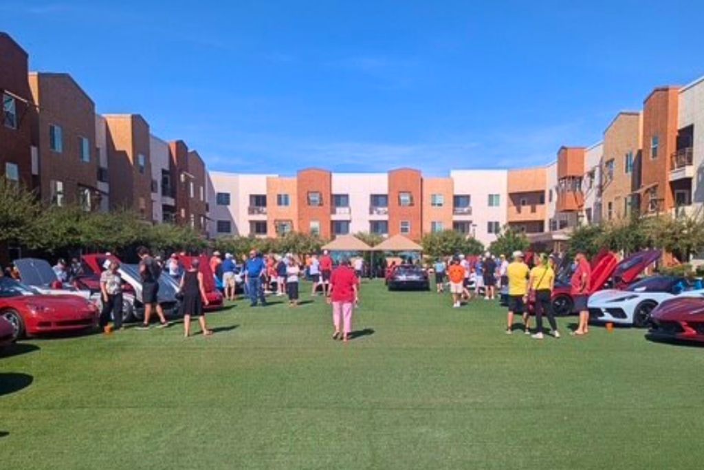 Senior living options in Goodyear, Arizona Robson Reserve